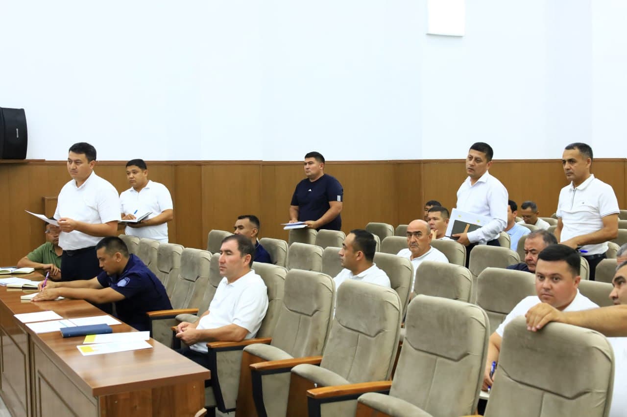 Priority Socio-Economic Issues Discussed During the District Administration Meeting