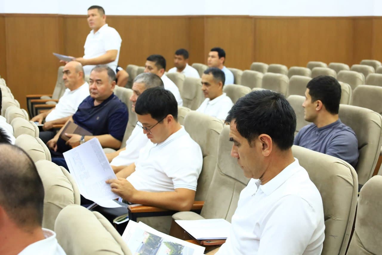 Priority Socio-Economic Issues Discussed During the District Administration Meeting