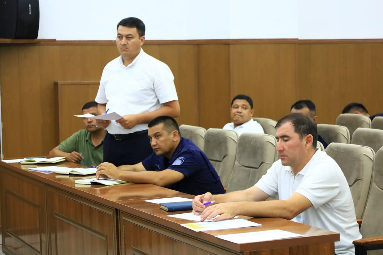Priority Socio-Economic Issues Discussed During the District Administration Meeting