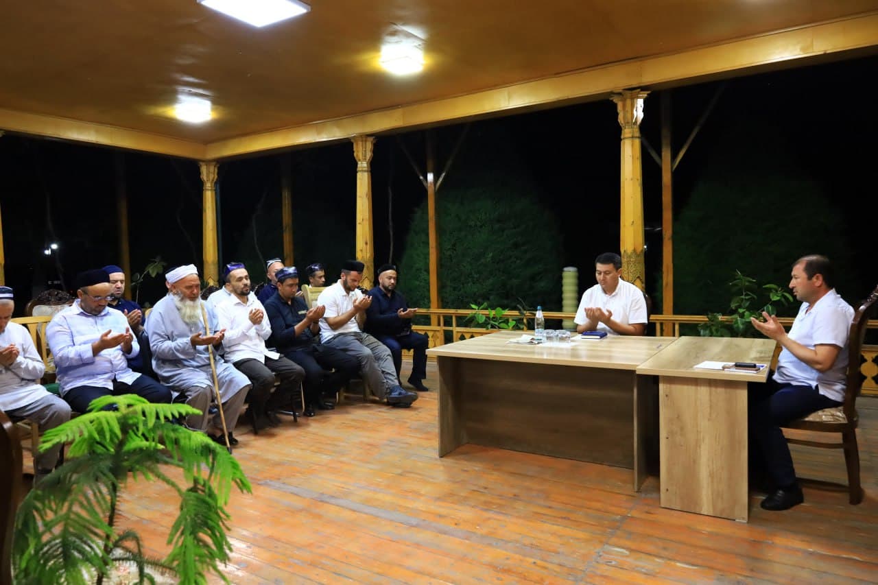 Issues on Improving Conditions at Congregational Mosques Discussed