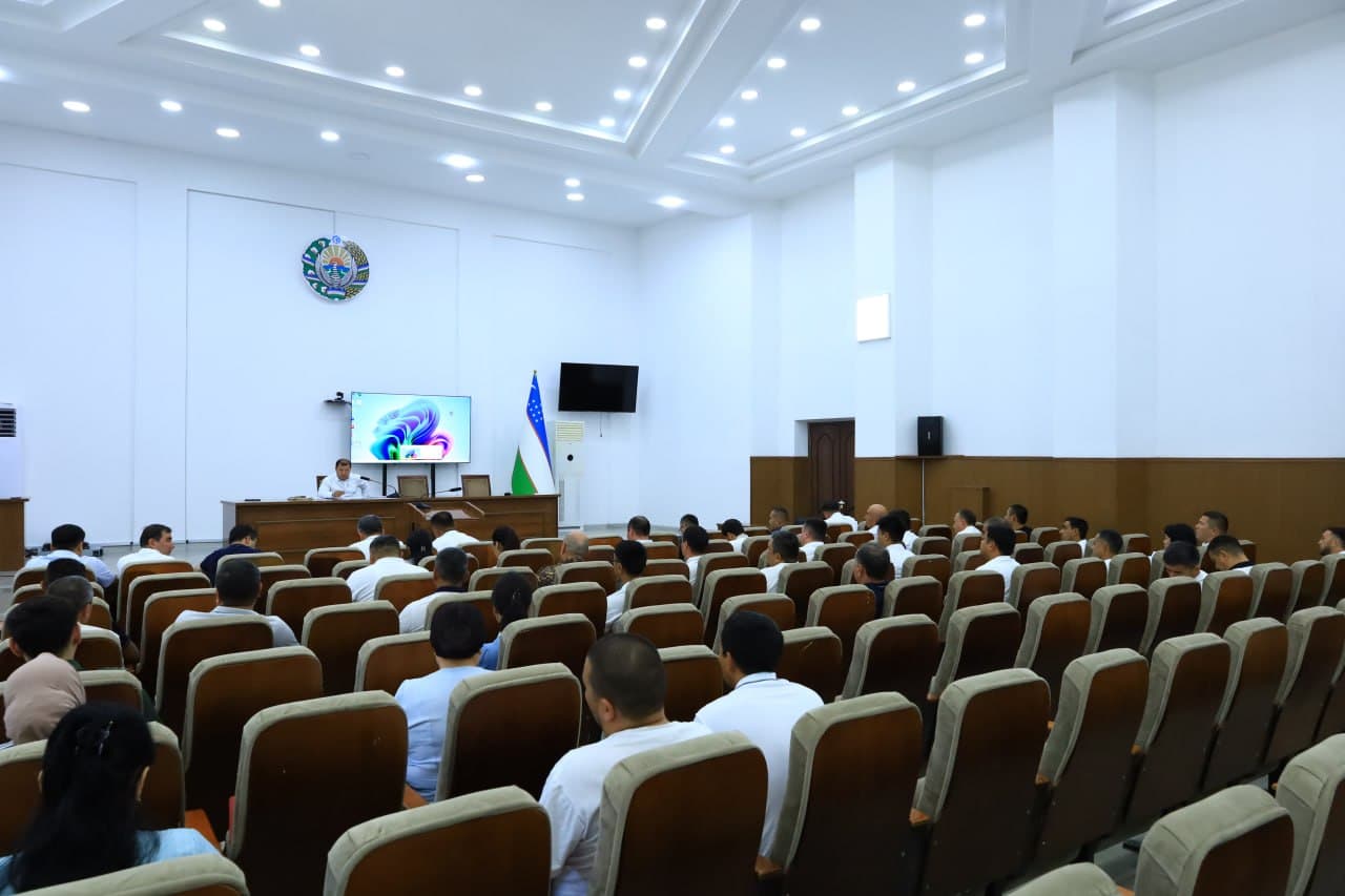 Meeting Focuses on Citizens' Appeals and Preparations for Major Events