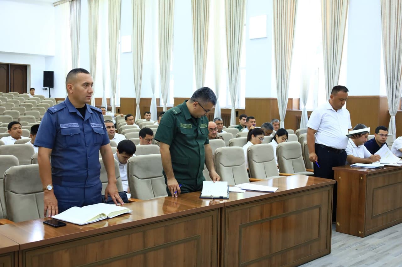 Meeting Focuses on Citizens' Appeals and Preparations for Major Events