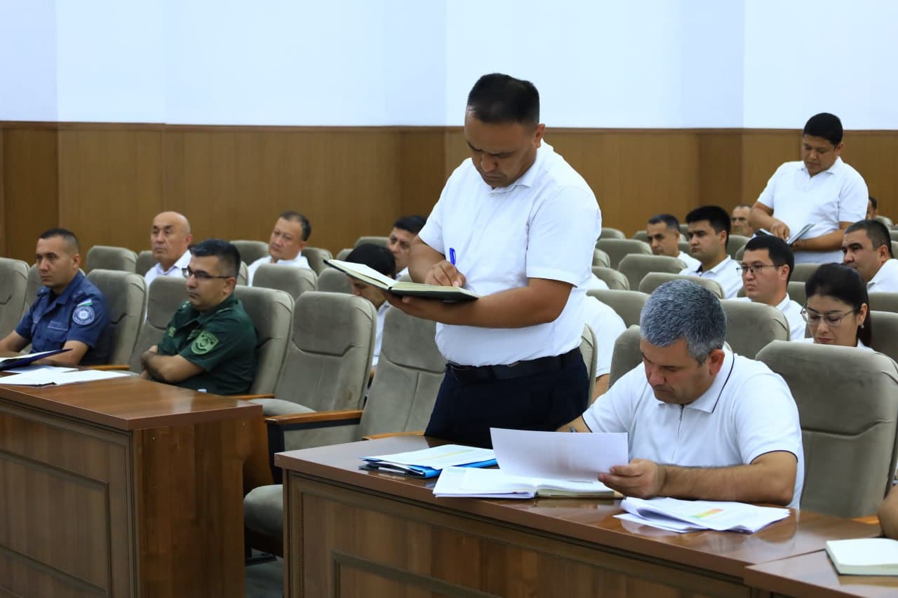 Meeting Focuses on Citizens' Appeals and Preparations for Major Events