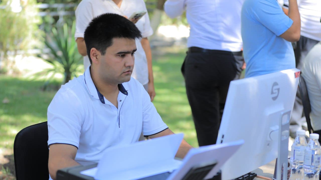 Mobile Reception and Open Dialogue with Youth Held in Fergana District