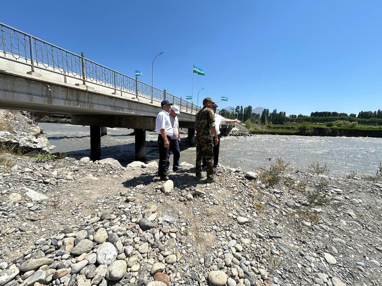 Flood and Mudflow Risk Reduction Measures Reviewed in the Shohimardon Area