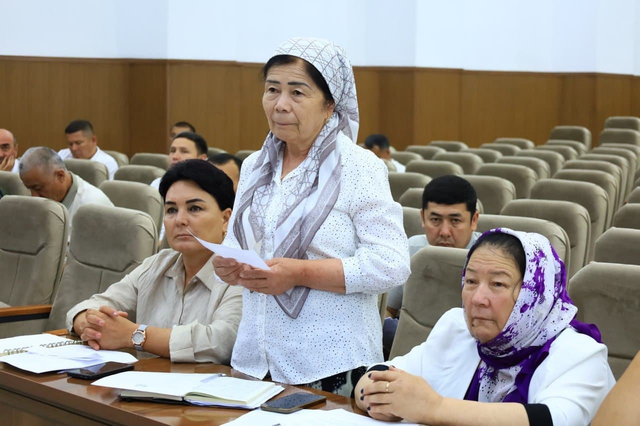 The 27th Session of the Fergana District Council of People's Deputies Was Held