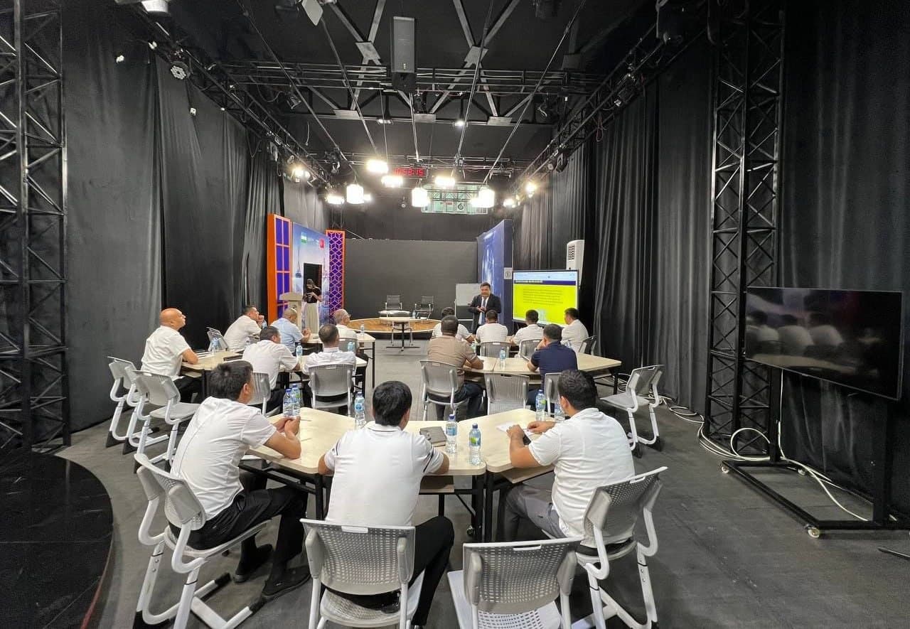 Seminar-Training for Heads of Information Services Begins in the Capital