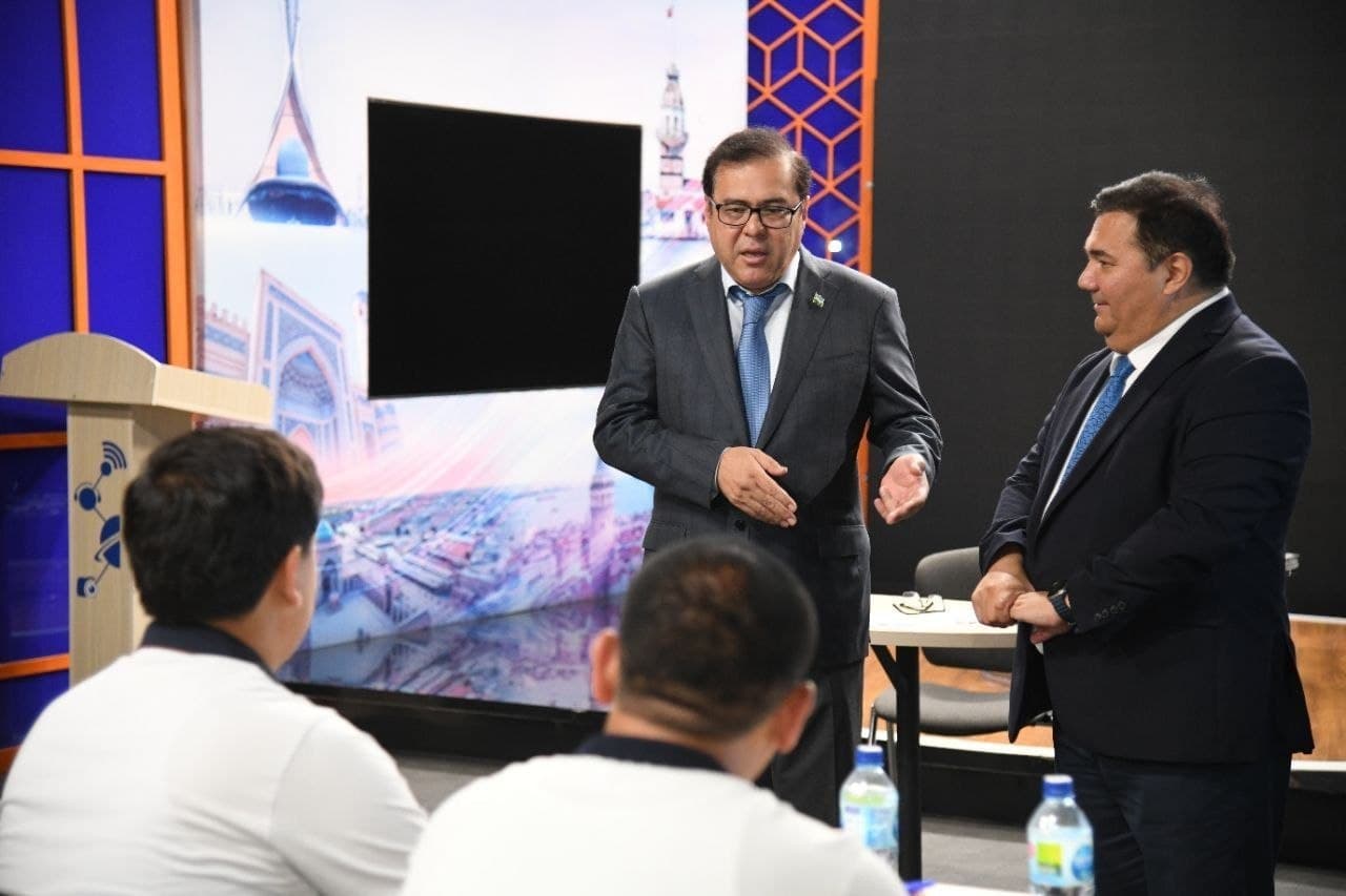 Seminar-Training for Heads of Information Services Begins in the Capital