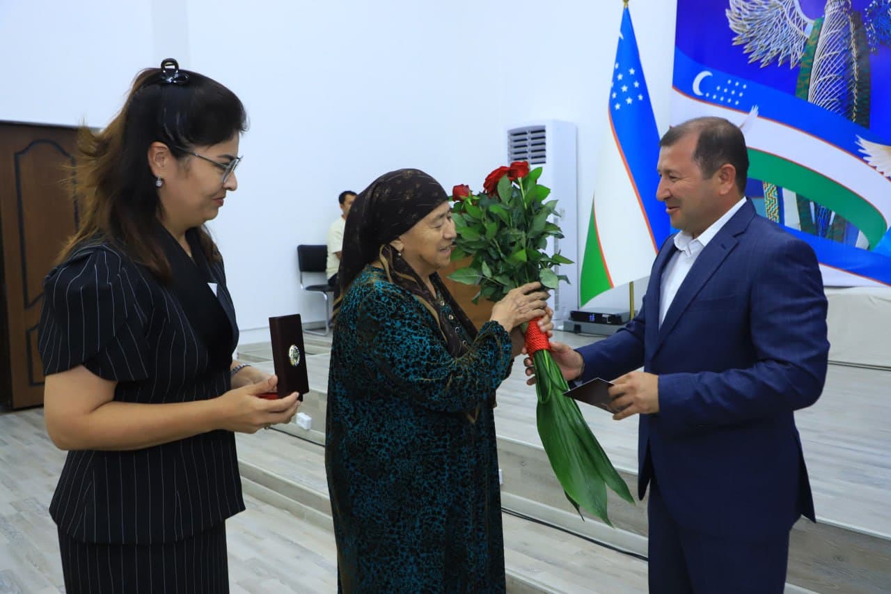 Fergana District Activists Honored with High Recognition