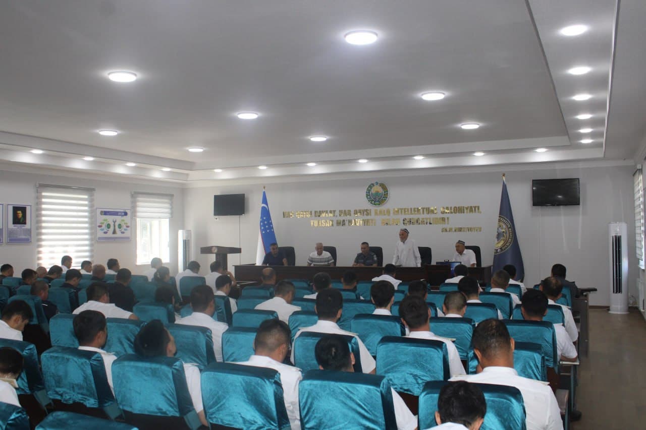 Spiritual and Educational Meeting Held at the Fergana District Department of Internal Affairs under the “Three Generations” Principle