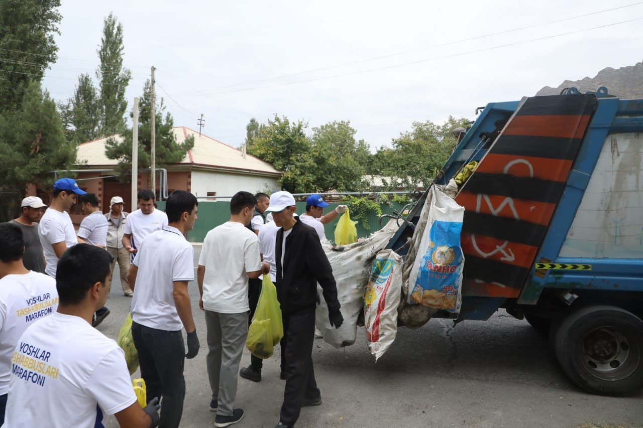 “Obod” Mahalla Territory Cleaned of Waste