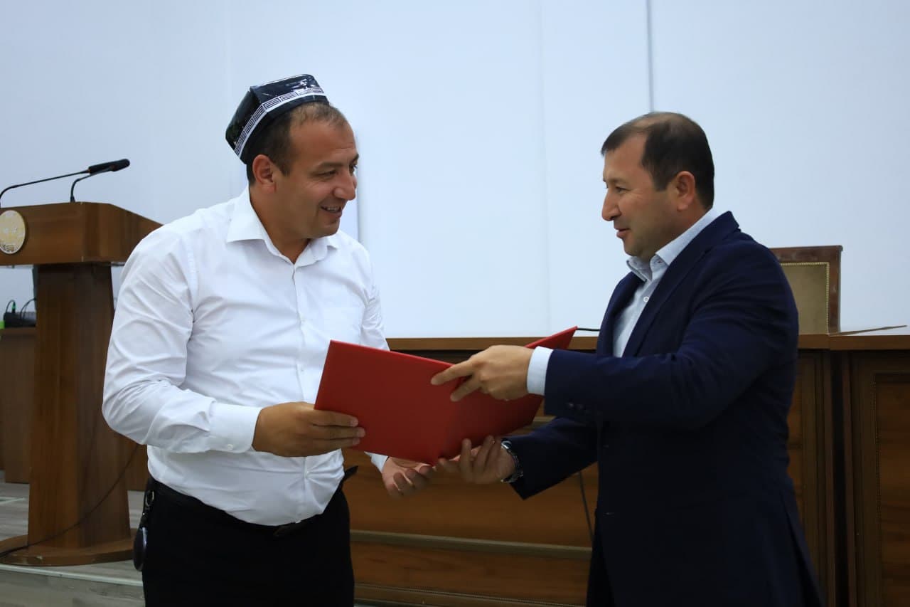 Heads of Educational Institutions Receive Well-Deserved Recognition