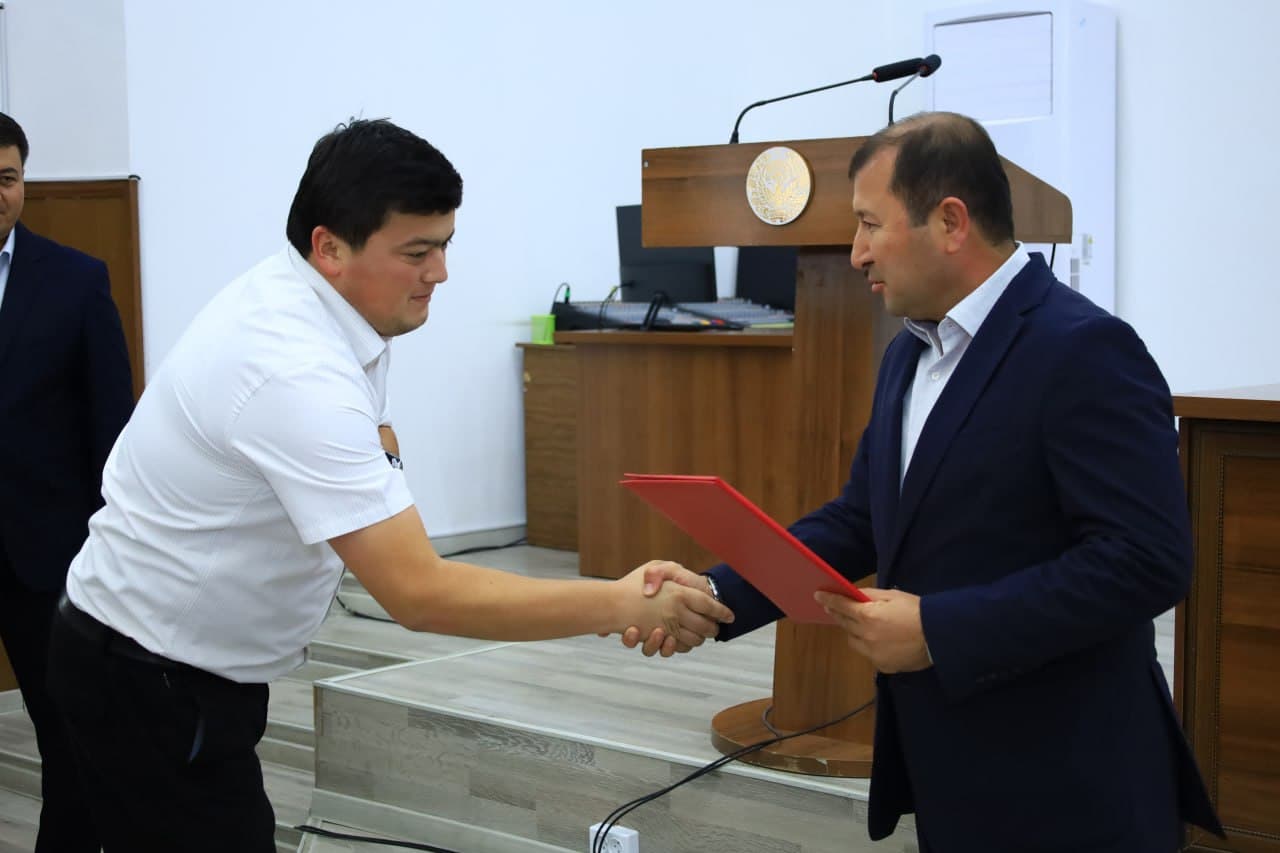 Heads of Educational Institutions Receive Well-Deserved Recognition