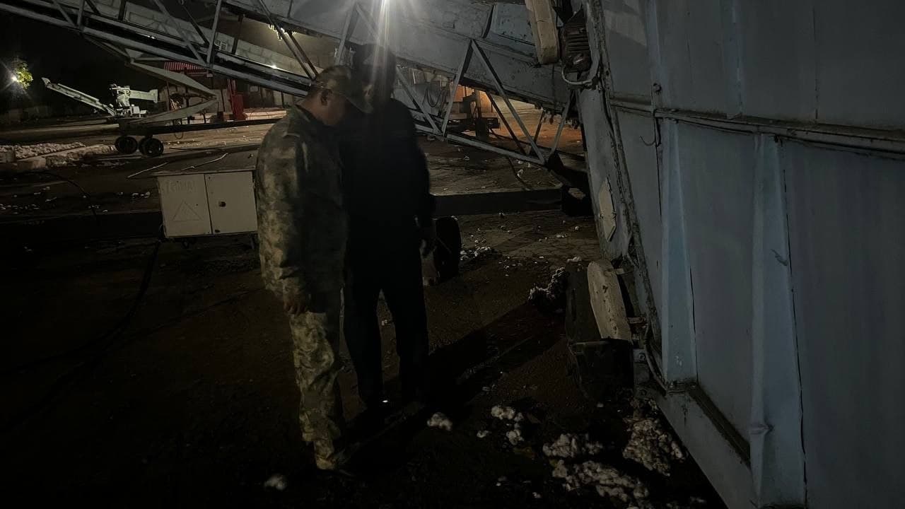 Nighttime Inspection Conducted at Cotton Reception Points