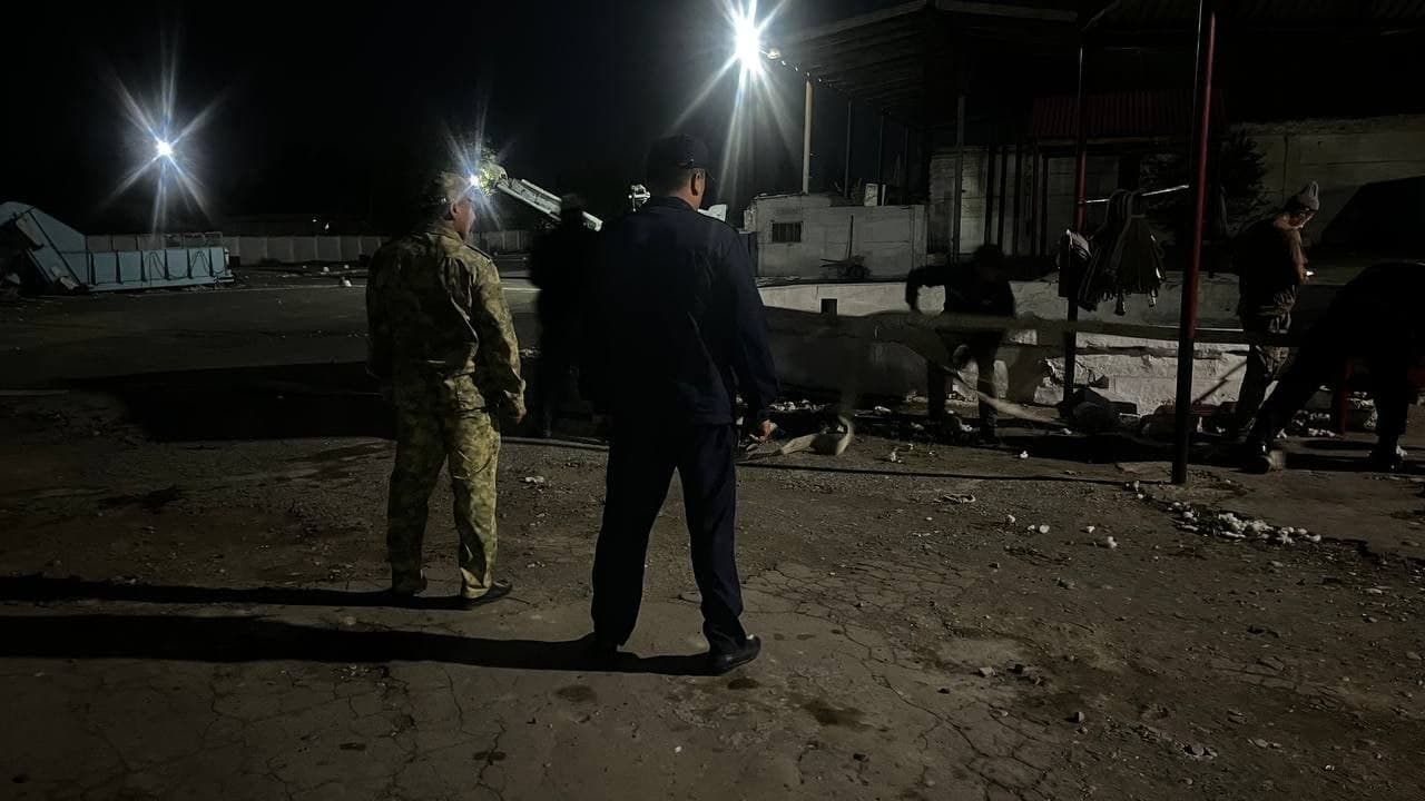 Nighttime Inspection Conducted at Cotton Reception Points