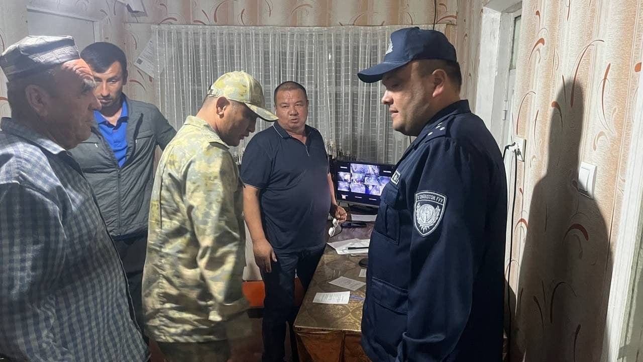 Nighttime Inspection Conducted at Cotton Reception Points