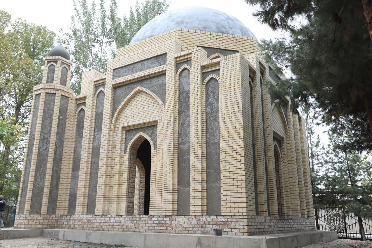 The “Khoja Ahmad Vale” Mausoleum Is Being Renovated