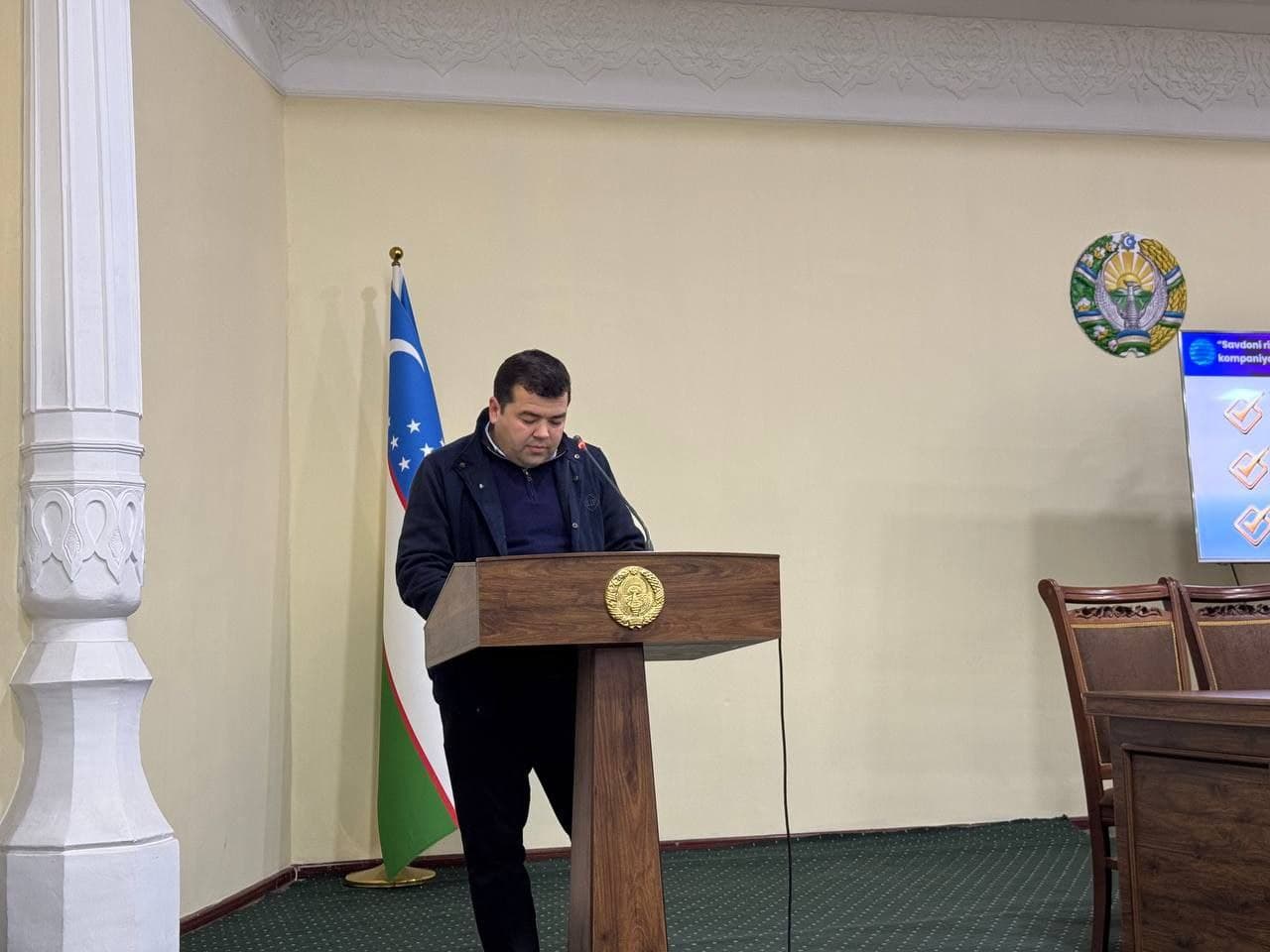 Фағона вилоят ҳокимлиги томонидан Олтиариқ туманида 2026 йилда қишлоқ хўжалиги экспорти маҳсулотлари етиштирувчи фермер, деҳқон хўжаликлари ҳамда экспортёр корхоналар иштирокида семинар ташкил этилди. Семинар ишида вилоят ҳокимининг ўринбосари Н.Мамажонов