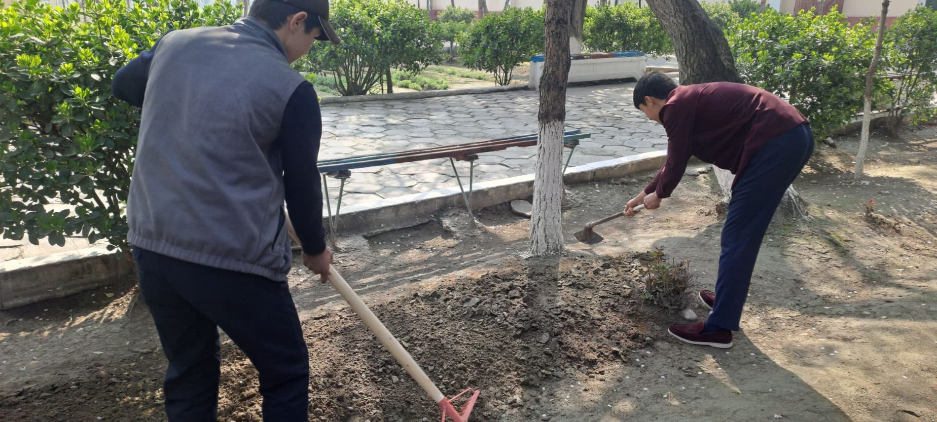 Oltiariq tuman 2-son texnikumida Navro‘z umumxalq bayrami arafasida umumxalq hashari bo‘lib o‘tdi. Hashar “Yurt obodligi, avvalo, mahalladan boshlanadi!” shiori ostida tashkil etildi.