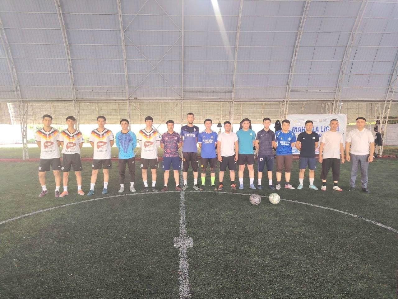 “Mahalla ligasi” mini futbol musobaqasining saralash bosqichi davom etmoqda
