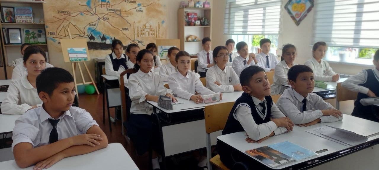 IJODKOR YOSHLAR BILAN SAMIMIY UCHRASHUV