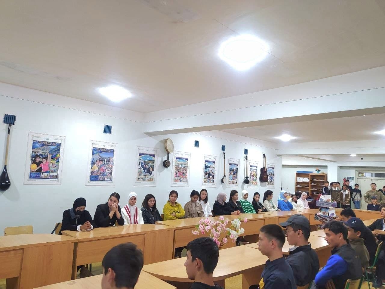 “Rahbar va yoshlar uchrashuvi” bo‘lib o‘tdi