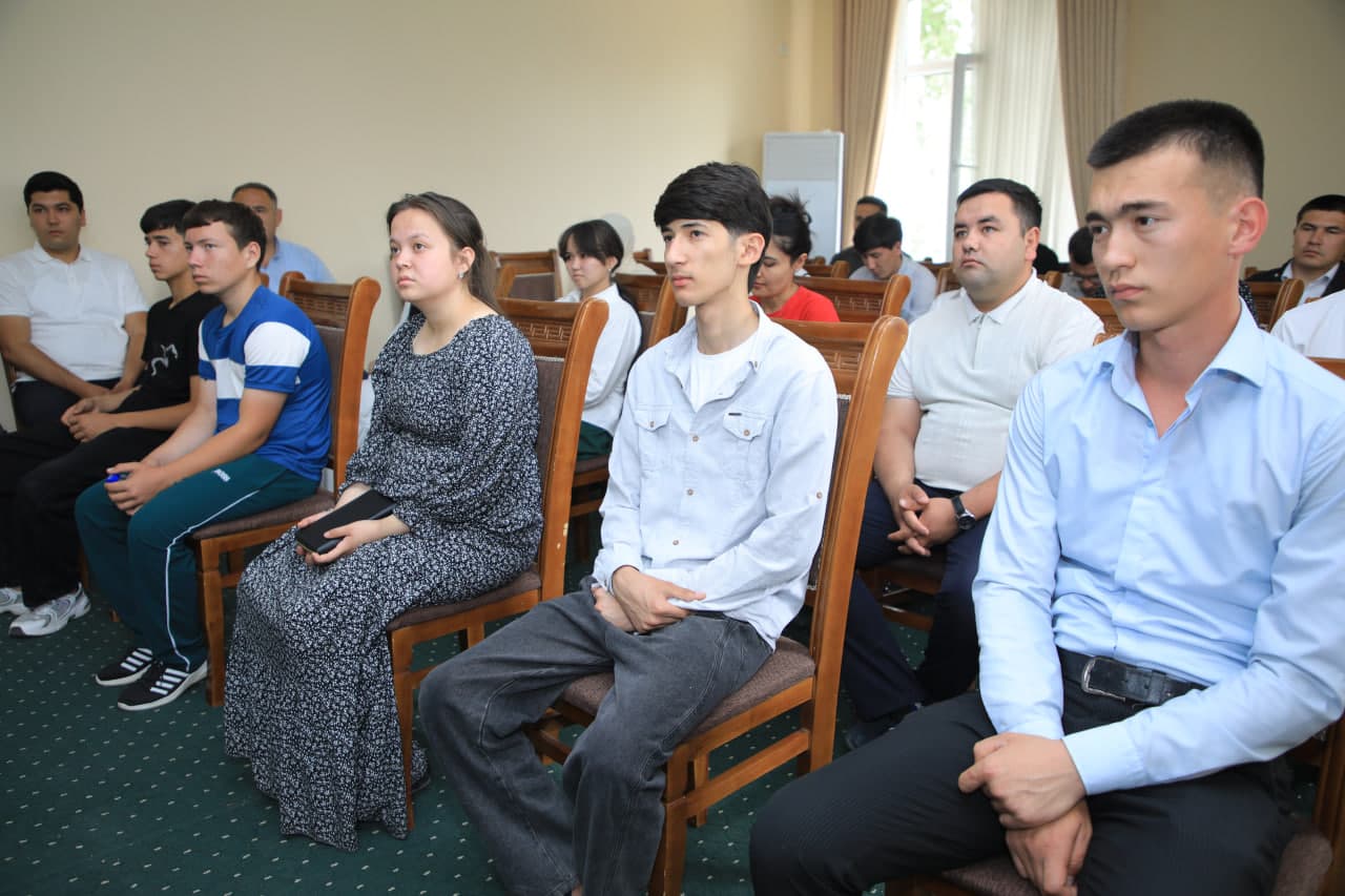 Open Dialogue with Young Entrepreneurs Held in Quvasoy