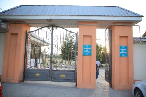 Tomorqa va issiqxonalardan samarali foydalanish masalalari o‘rganildi