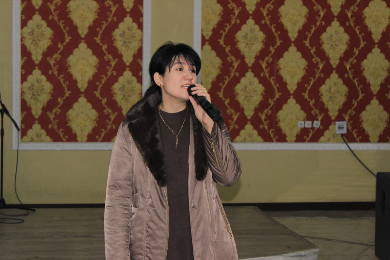 O‘zbekiston tumanida Qishloq xo‘jaligi xodimlari kuni ko‘tarinki ruh va katta tantana bilan nishonlandi