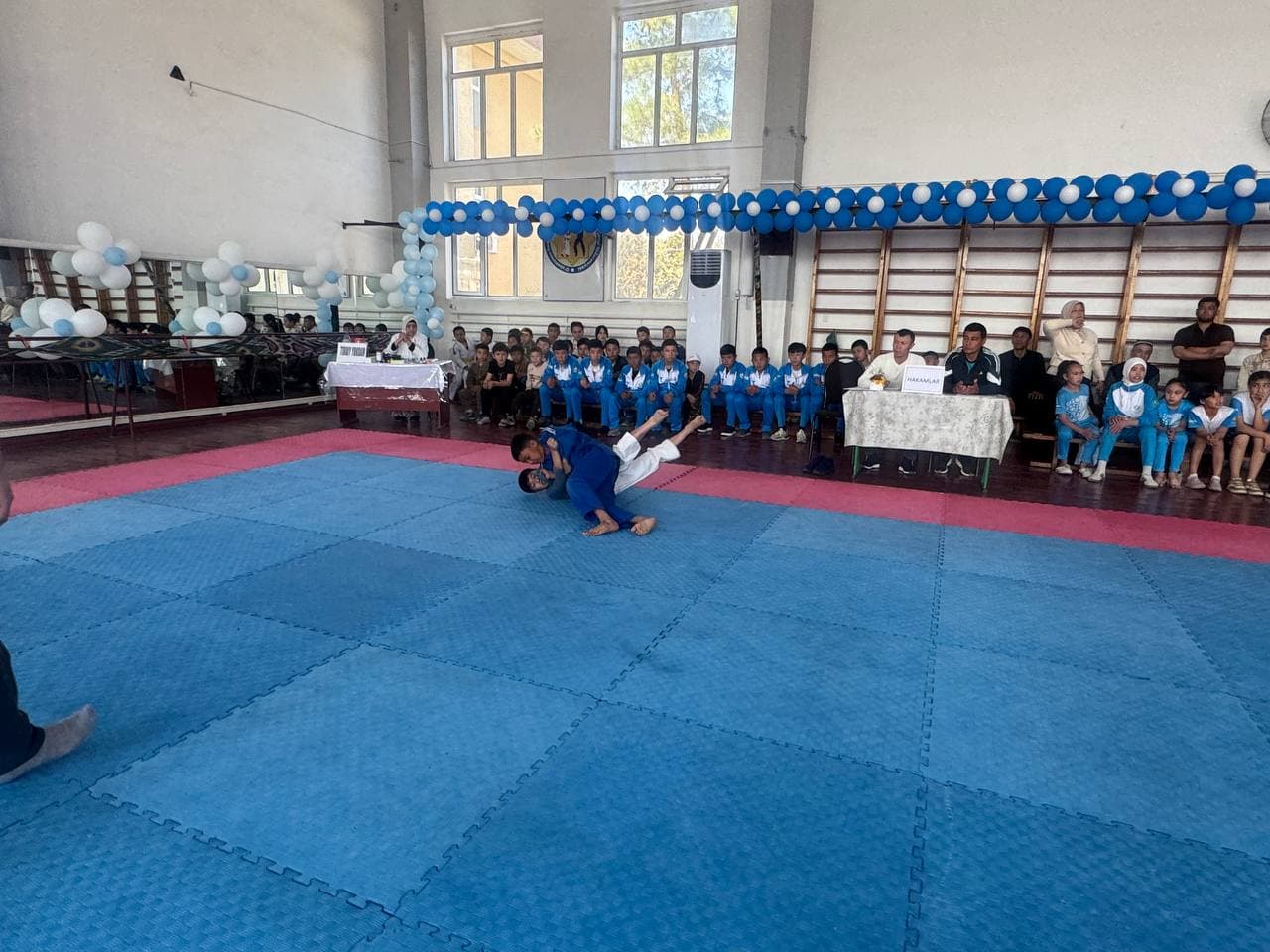 Yoshlar kuni: “Prezident olimpiadasi” sport musobaqalarining saralash bosqichi qizg‘in davom etmoqda