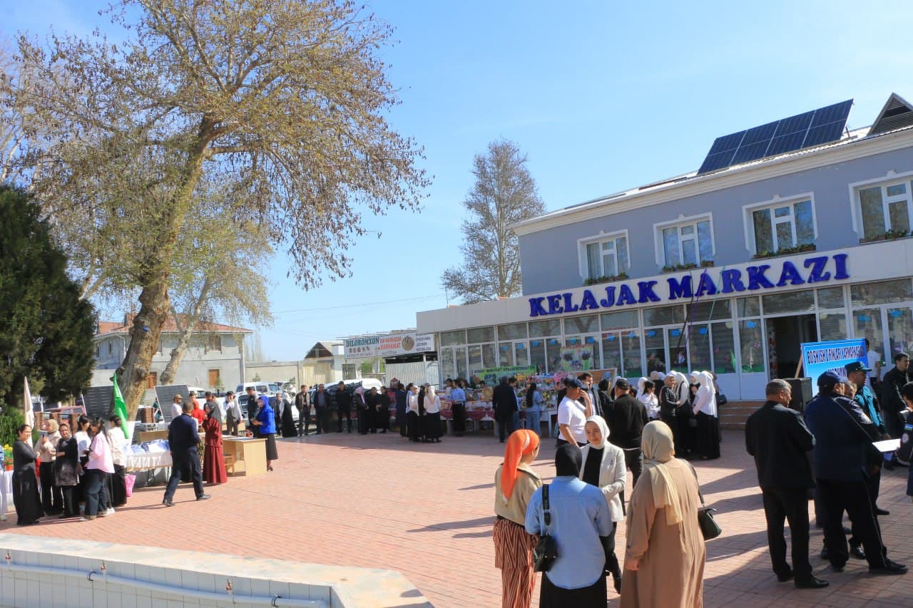 Yoshlar kuni: Mehnat yarmarkasida yoshlar ishli bo‘ldi