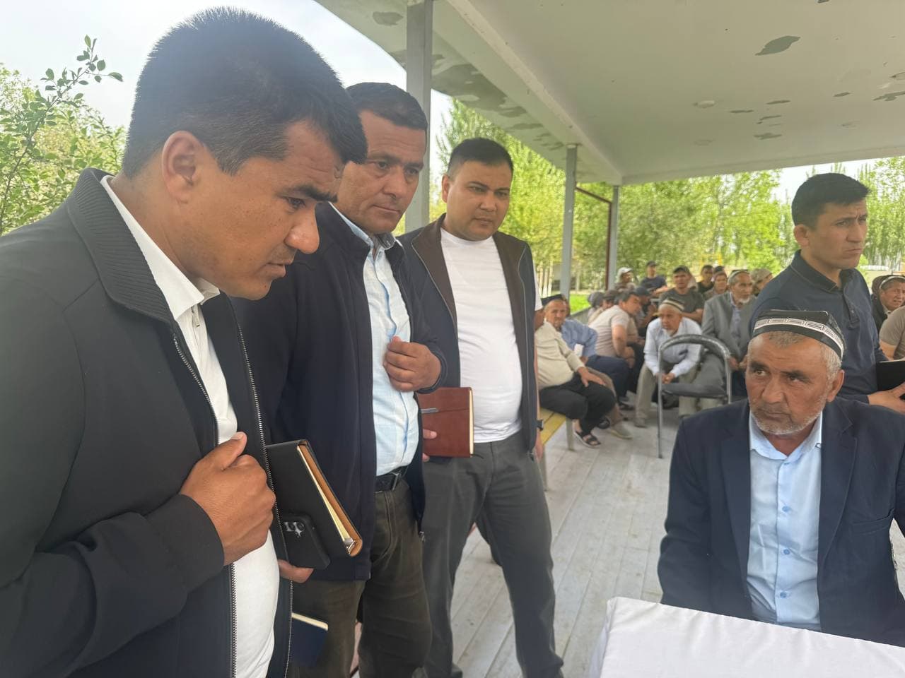 Olis Komilcho‘li qishlog‘ida tuman hokimi va adliya boshqarmasi rahbariyatining sayyor qabuli bo‘lib o‘tdi