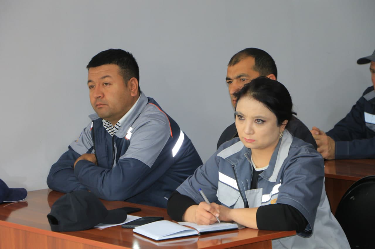 “O‘zbekiston tumangaz” bo‘limida iste’molchilar bilan ishlash sifatini oshirish, ijro intizomini mustahkamlash va tizimda korrupsiyani oldini olishga bag‘ishlangan davra suhbati o‘tkazildi