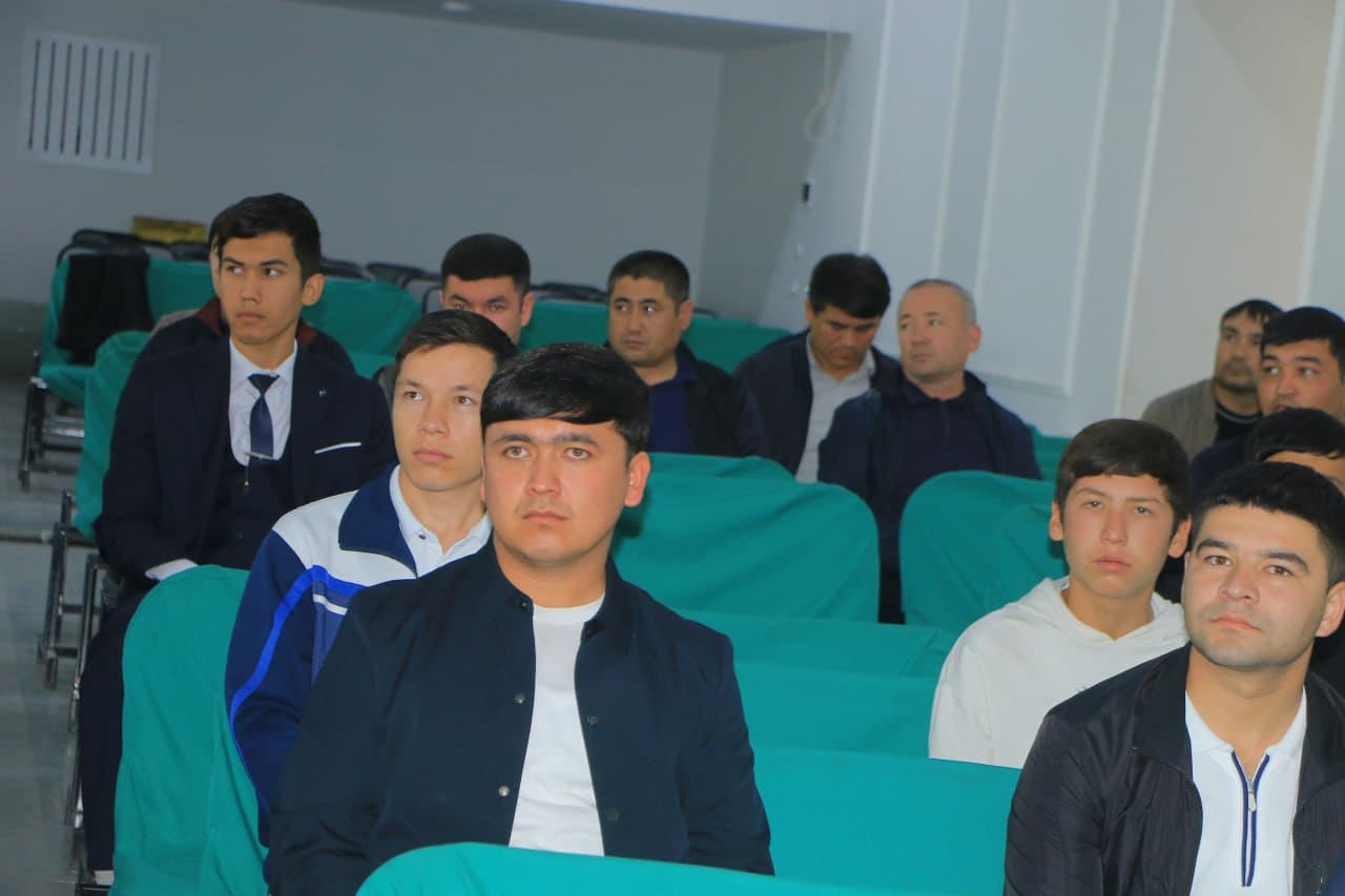 Yoshlar bilan ochiq muloqot qilindi