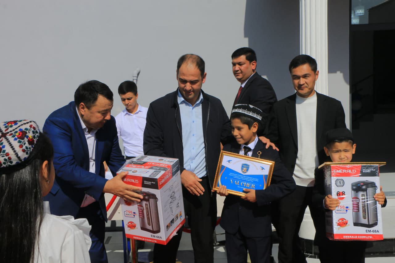 O‘zbekiston tumanida yana bir yangi xususiy maktab ish boshladi