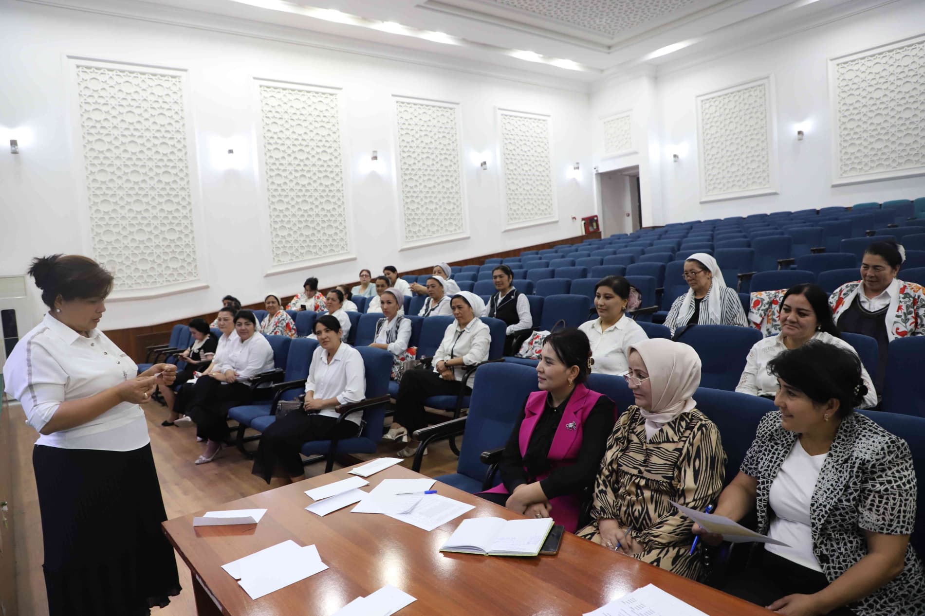 Энг намунали хотин-қизлар фаоллари аниқланди