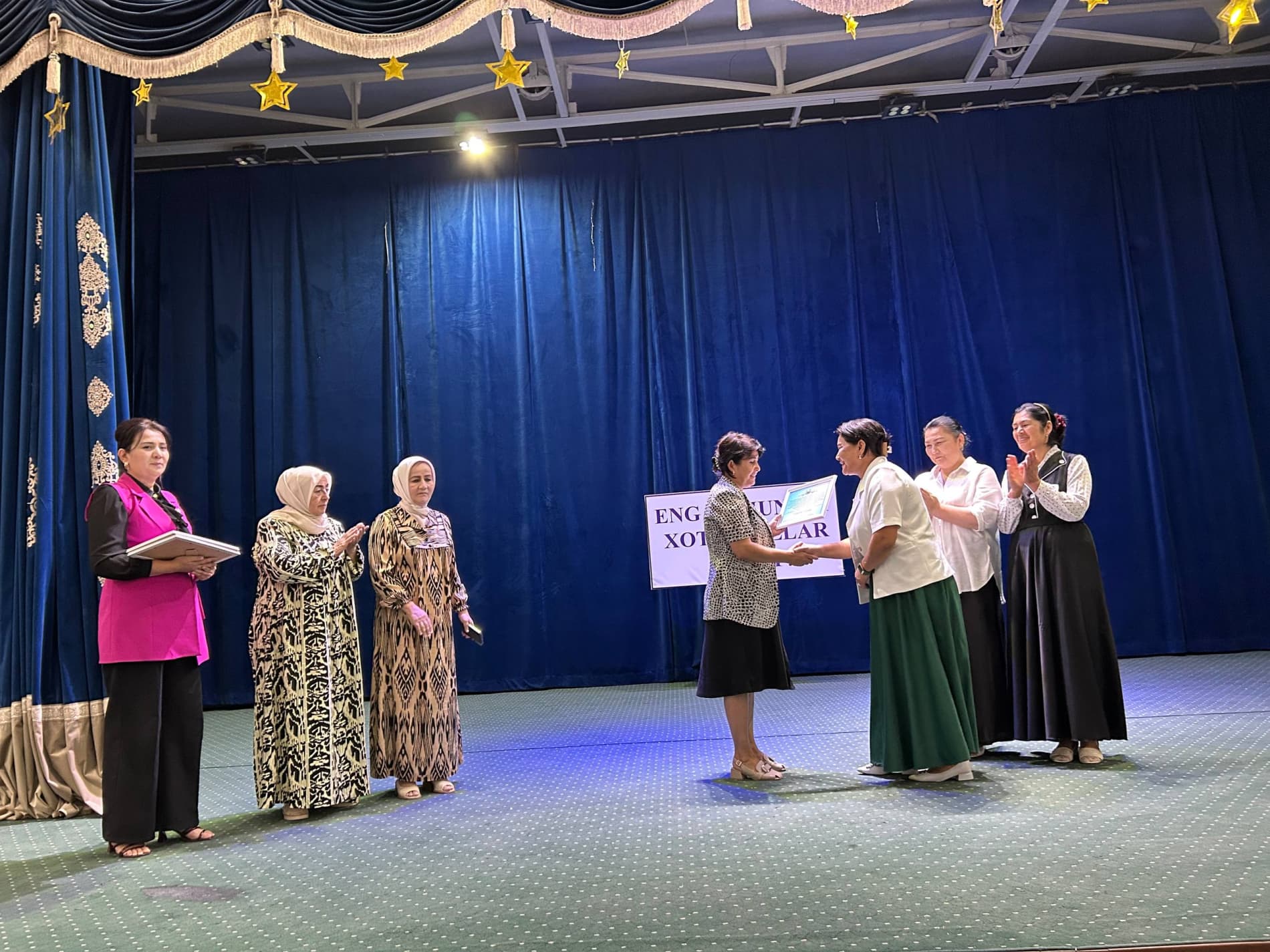 Энг намунали хотин-қизлар фаоллари аниқланди