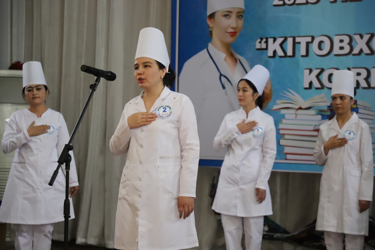 “КИТОБХОН ҲАМШИРА” кўрик-танлови ўтказилди