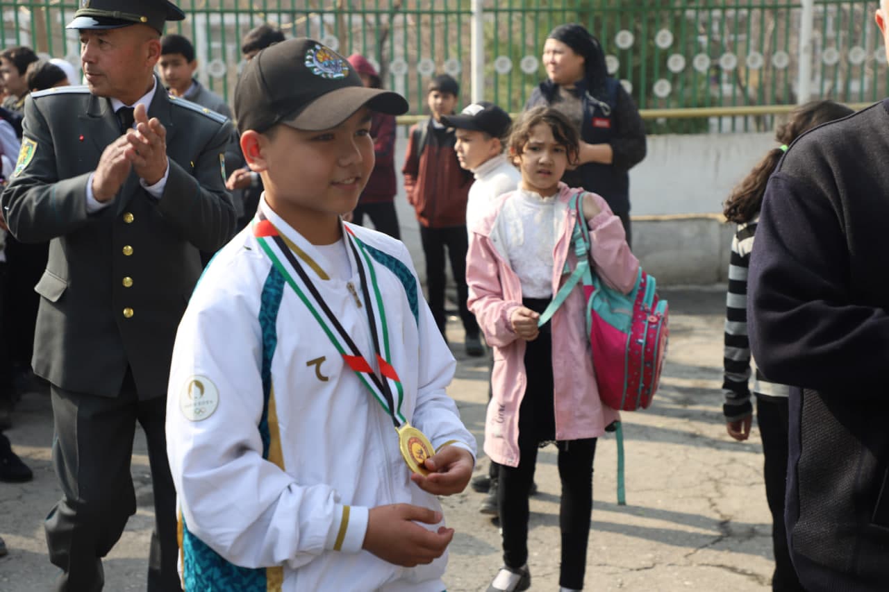 Таиланддаги халқаро мусобақада олтин медални қўлга киритган марғилонлик ёш спортчи М.Абдуллаев тантанали кутиб олинди