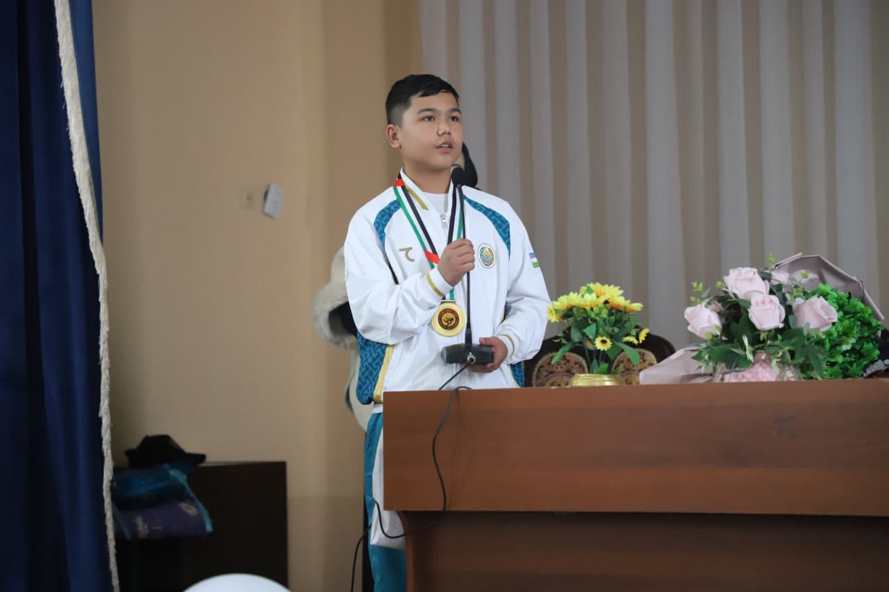 Таиланддаги халқаро мусобақада олтин медални қўлга киритган марғилонлик ёш спортчи М.Абдуллаев тантанали кутиб олинди