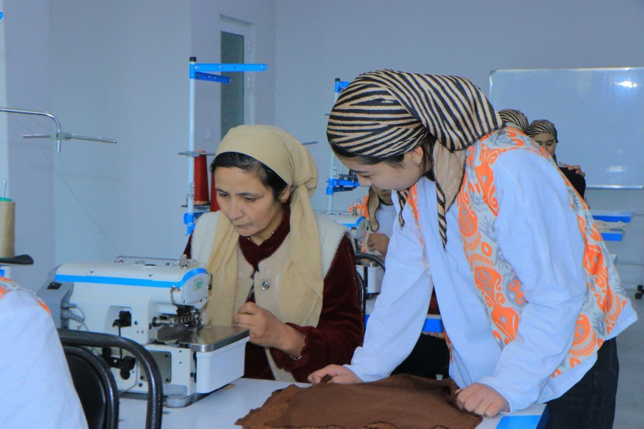 O‘quvchilar dual ta’lim asosida bir vaqtning o‘zida ham o‘qib, ham ishlashmoqda