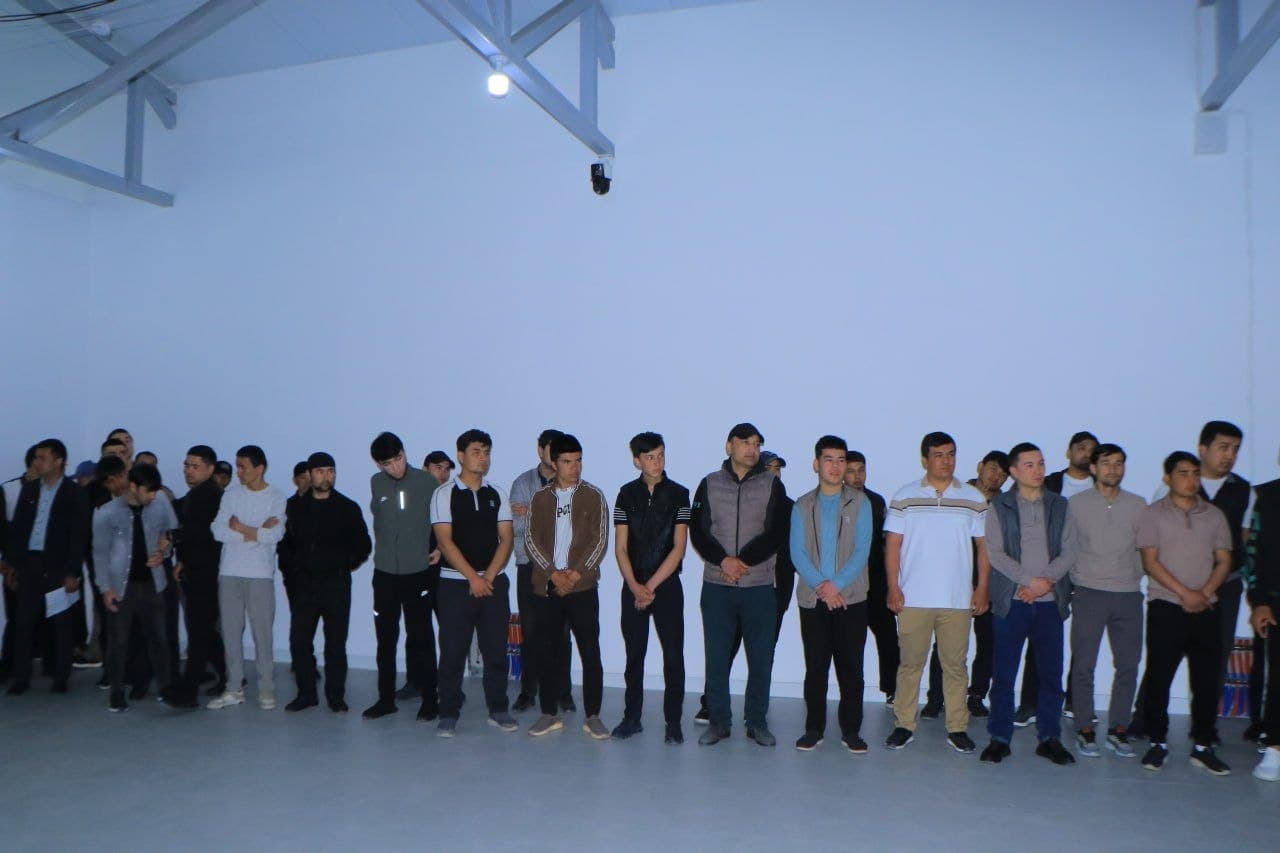 Yoshlar uchun bo‘sh ish o‘rinlari mehnat yarmarkasi o‘tkazildi