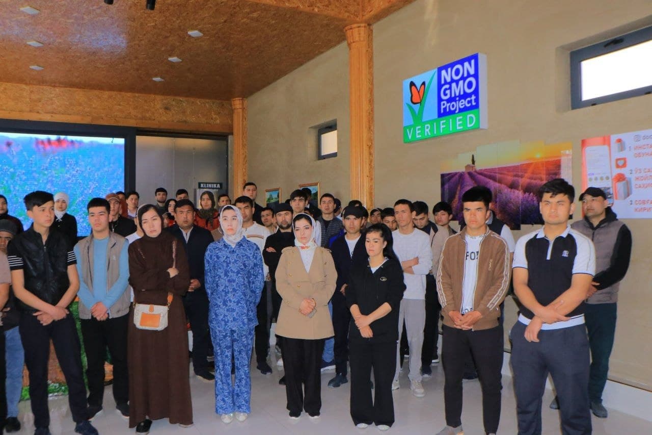 Yoshlar uchun bo‘sh ish o‘rinlari mehnat yarmarkasi o‘tkazildi