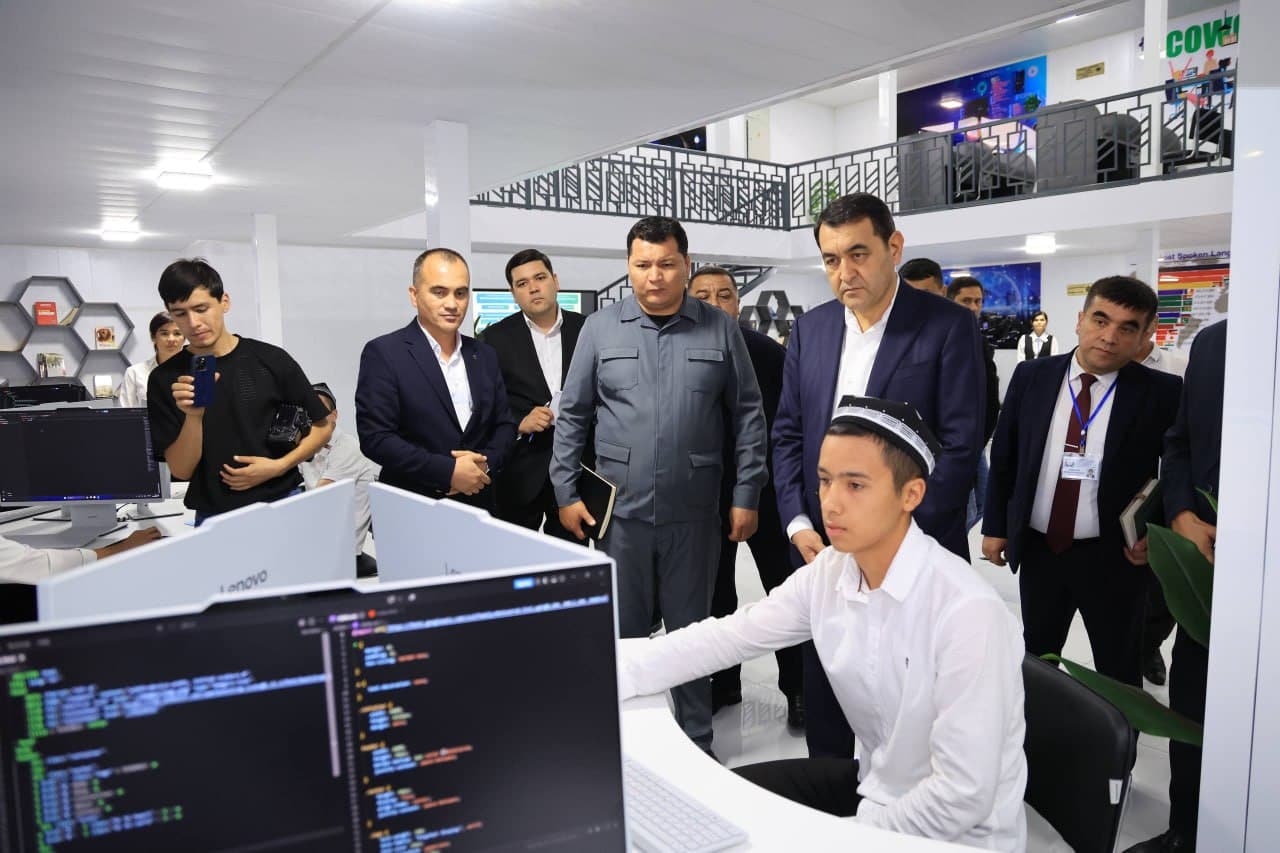 Uchko‘priklik yoshlar ilg‘or startaplar yaratmoqda