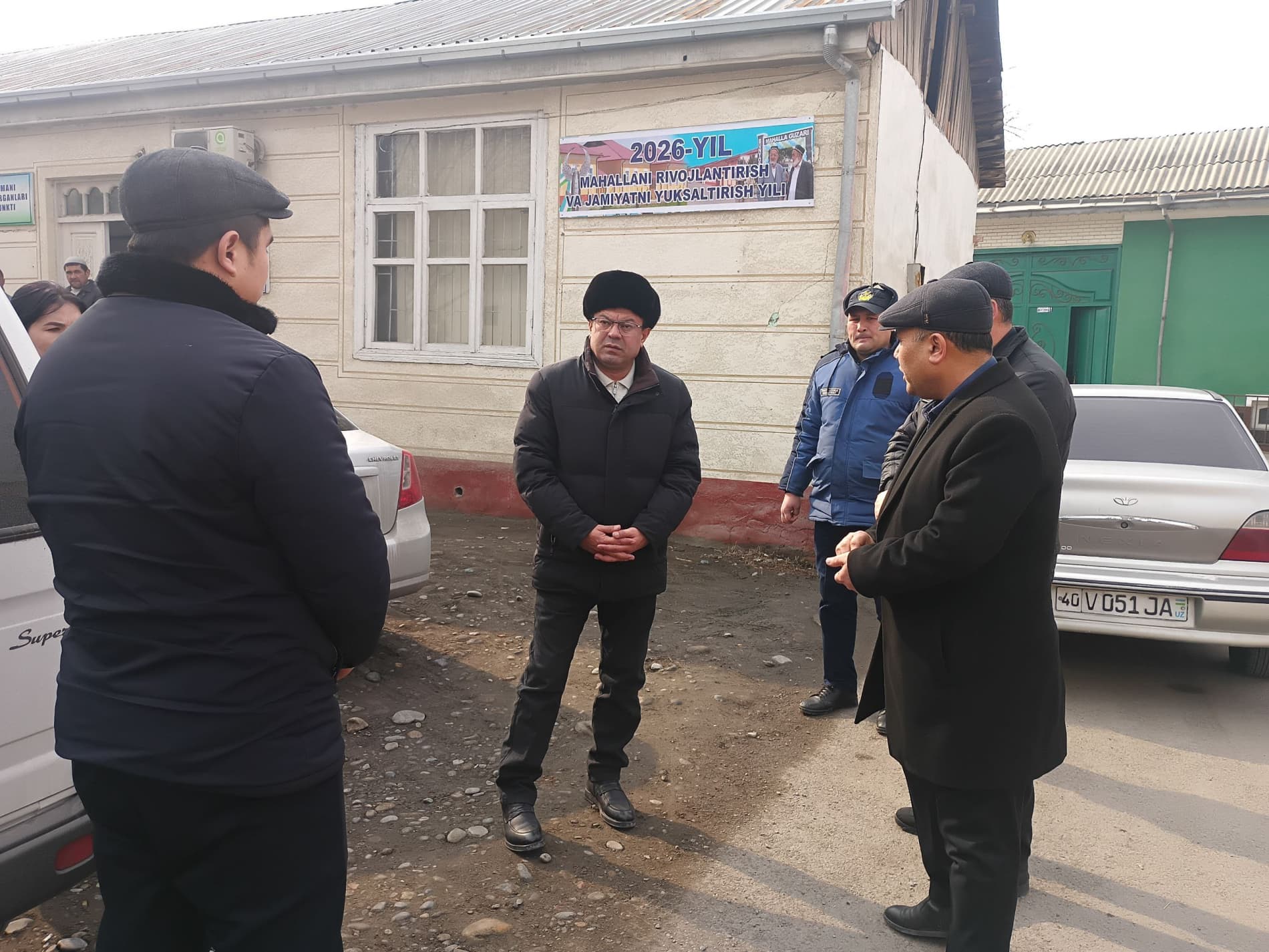 Buvayda tumani hokimi Nayman MFYda amalga oshirilayotgan ishlar bilan tanishdi