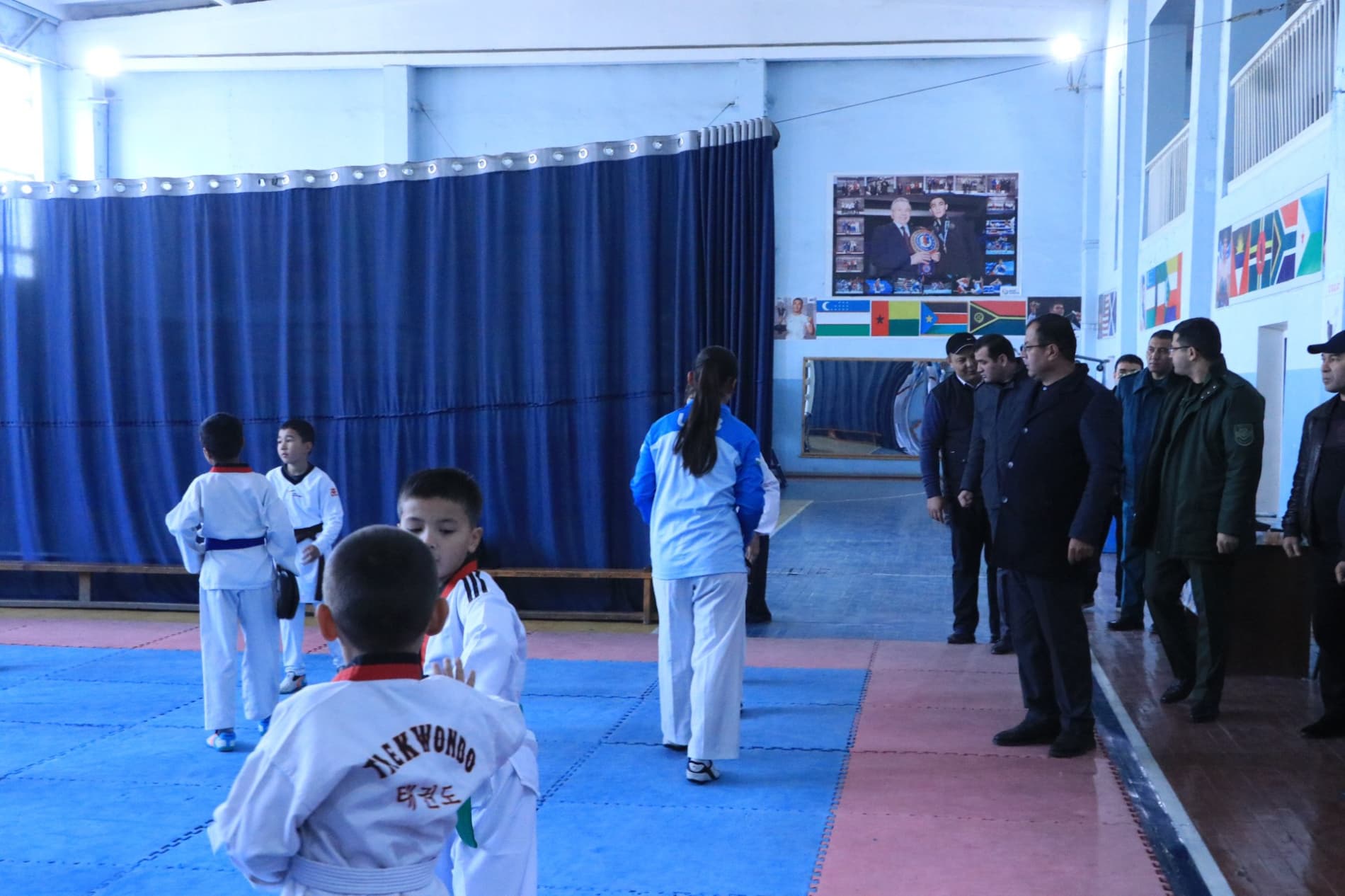 Buvayda tumanida sportchilar bilan uchrashuv va yangi sport inshootlarini tanishtirish tadbiri o‘tkazildi