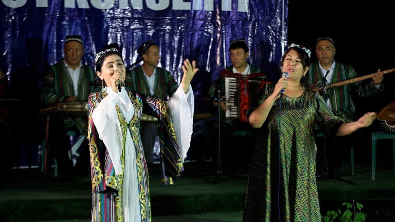 BUVAYDADA HISOBOT KONSERTI KO‘TARINKI KAYFIYATDA O‘TDI