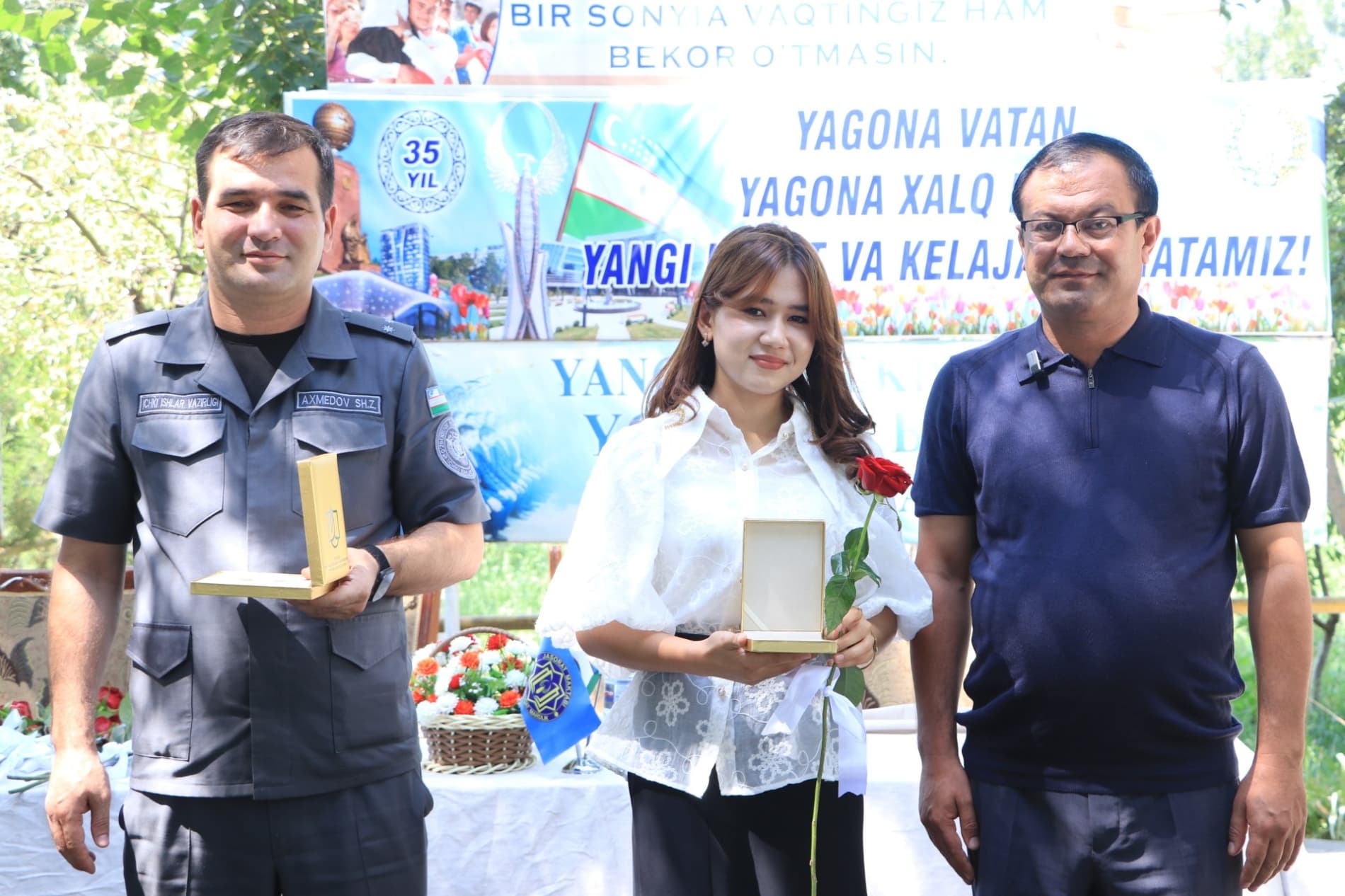 Medallar o‘z egalariga topshirildi
