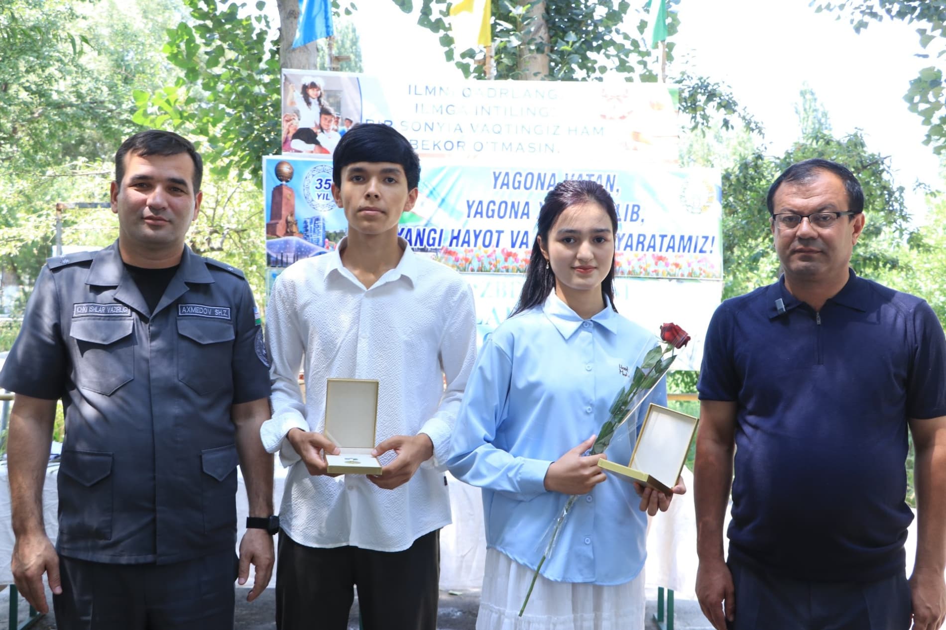 Medallar o‘z egalariga topshirildi
