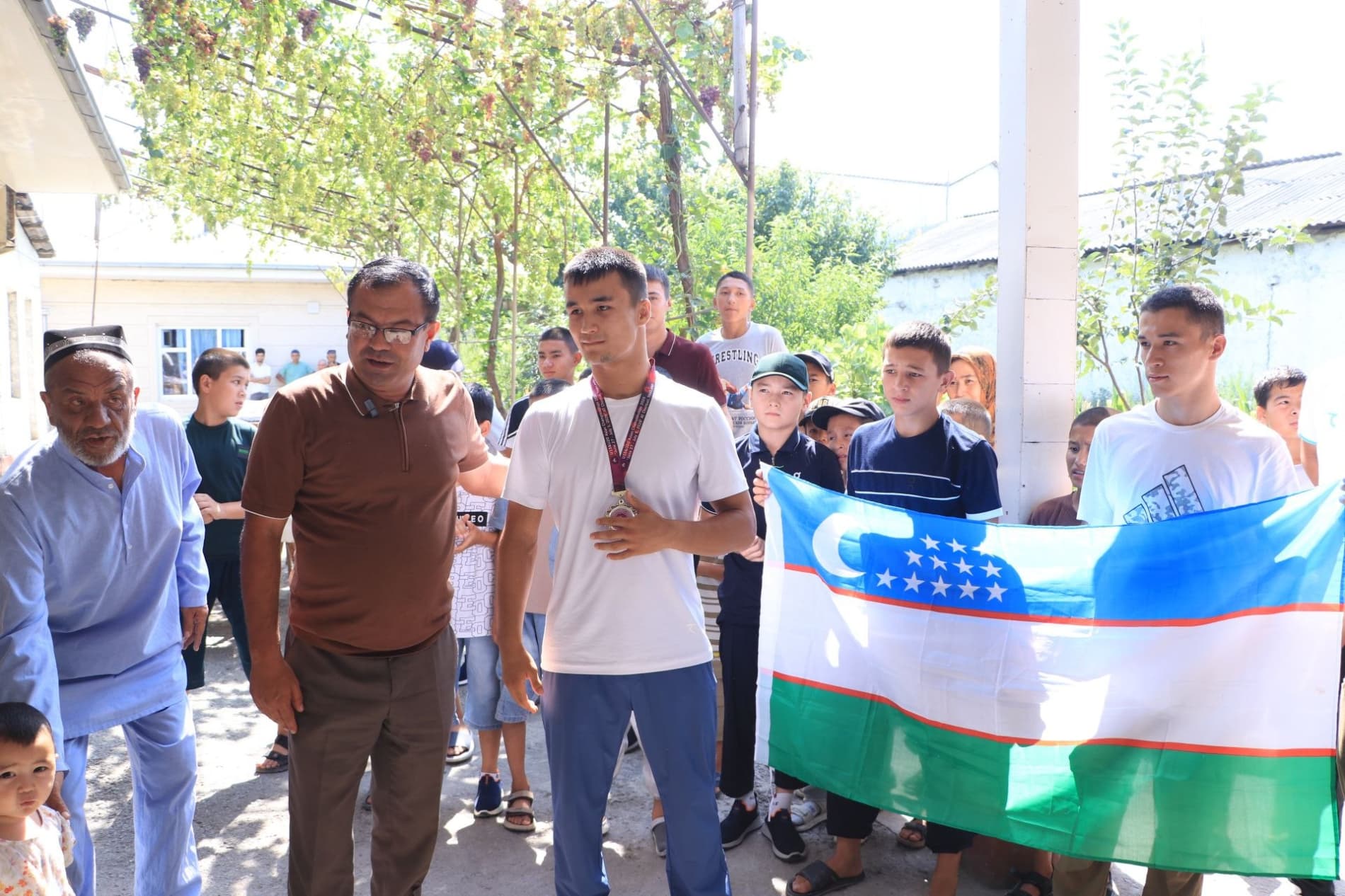 Chempion bilan uchrashuv bo‘lib o‘tdi